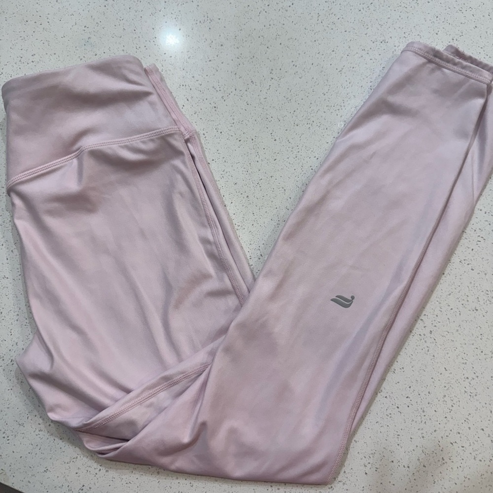 Fabletics Motion365+ Activewear in Light Pink
